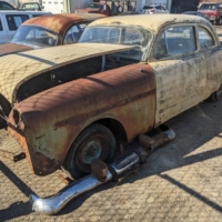 DIY Chicken Coupe Project – 1952 Packard 2 Door - $500.00