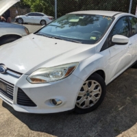 2012 Ford Focus SE Sedan - $3,250.00