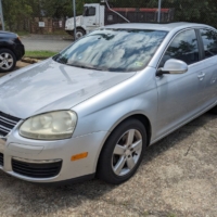 2009 Volkswagen Jetta - $1,550.00