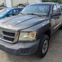 2008 Dodge Dakota v6 Manual SXT-Ex Cab SXT2WD - $1,350.00