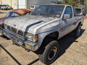 1996 Nissan Pickup XtraCab Manual 4WD *NO RUST* - $2,500.00 - For Sale in Richmond, VA