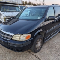 2004 Chevrolet Venture Braun Entervan Conversion - $2,500.00