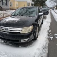 2008 Ford Taurus Limited - $1,000.00