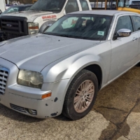 2010 Chrysler 300 Touring 2.7L - $1,850.00
