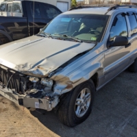2004 Jeep Grand Cherokee Laredo Sport 2WD 4.0L - $1,650.00