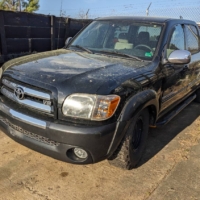 2006 Toyota Tundra SR5 Crew Cab 4WD (Frame Rusted Out) (Suspension Damage) - $2,450.00