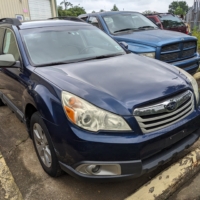 2010 Subaru Outback 2.5i Premium *Bad Transmission* - $1,050.00