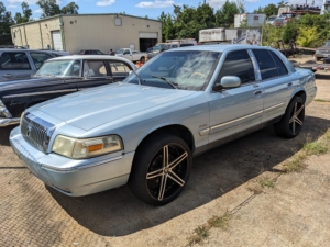 COMING SOON: 2006 Mercury Grand Marquis Lifted on 22s - $2,950.00 - Coming Soon in Richmond, VA