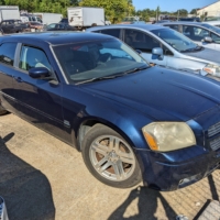 2005 Dodge Magnum RT *Engine Locked Up* - $1,950.00