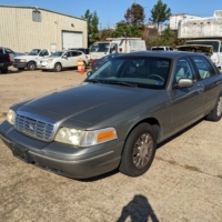 2003 FORD Crown Victoria LX